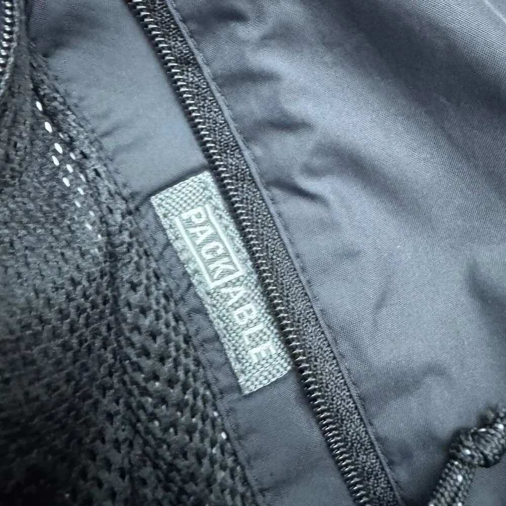 Columbia Waterlight II Omni-Tech Waterproof Windbreaker Jacket Mens Small Black
